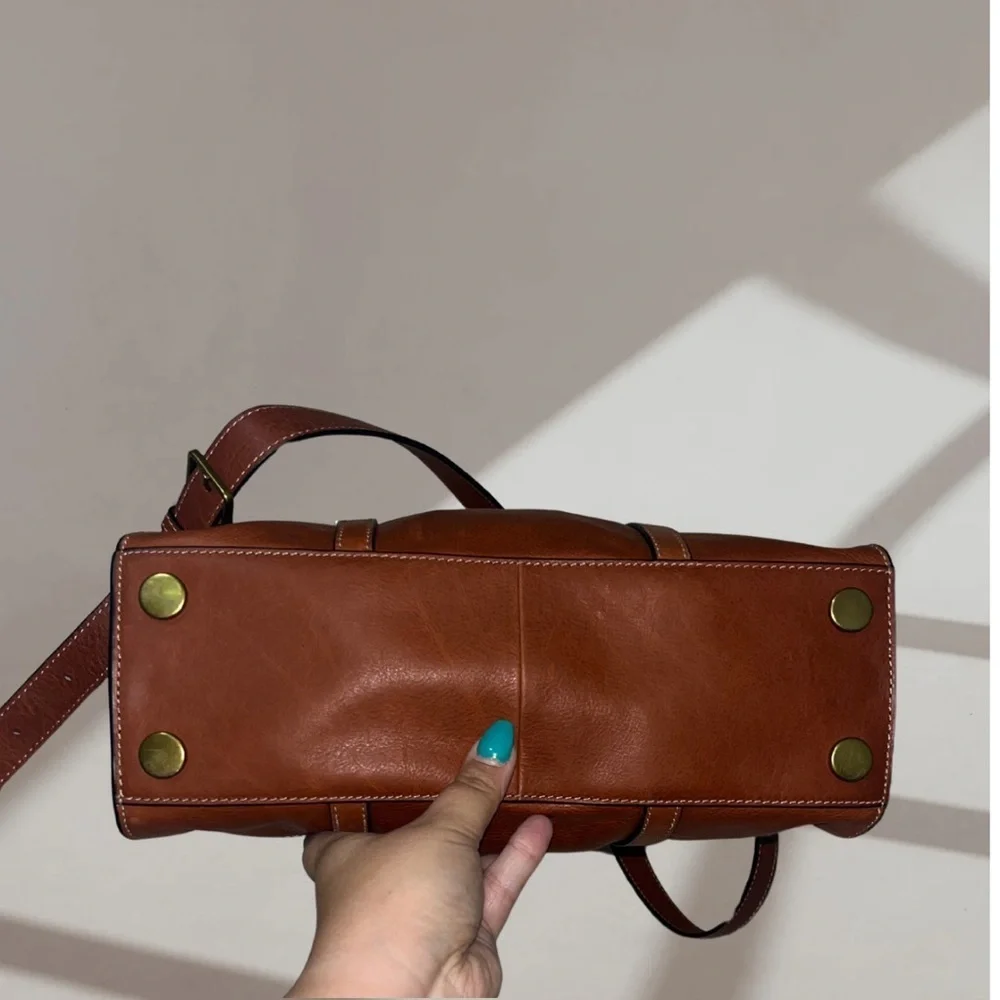 Fossil Carmen Brown Leather Tote Bag - Picture 3 of 6